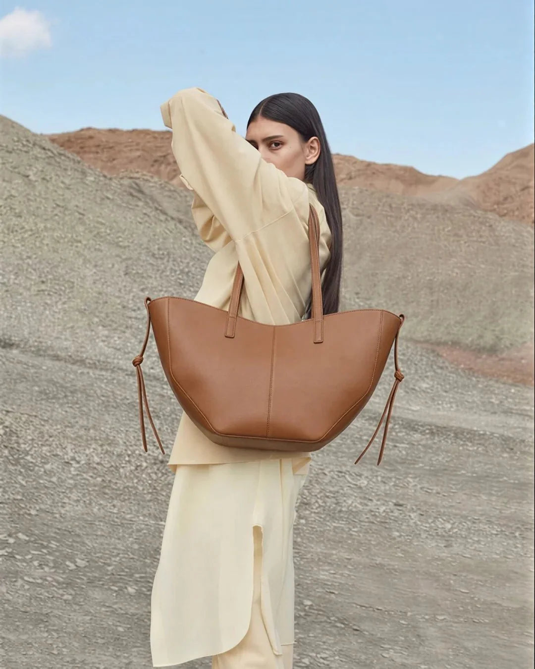 Spacious Caramel Brown Tote Bag - High Quality Ladies Purses in Pakistan - Smooth Leather & Premium Finishing - My Light